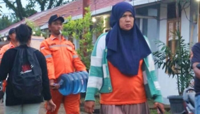Pemko Padang Pindahkan Warga Terdampak Bencana Sementara ke Rusunawa