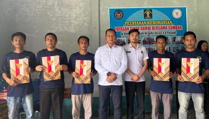 10 Warga Binaan Rutan Padang Terima Remisi Khusus Natal 2025