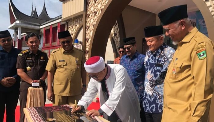 Kantor Baru MUI Sumbar Diresmikan di Kawasan Masjid Raya Padang