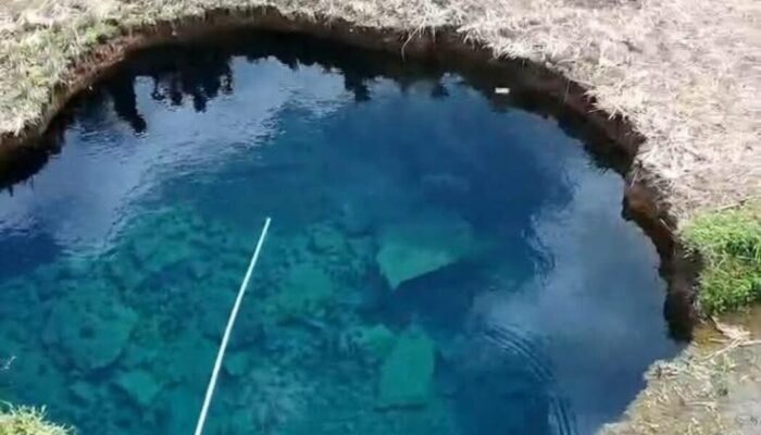 Lobang Sinkhole di Nagari Situjuh Airnya Bukan Untuk Diminum