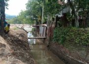 Setelah Kekeringan Irigasi Lubuk Minturun Kembali Mengalir