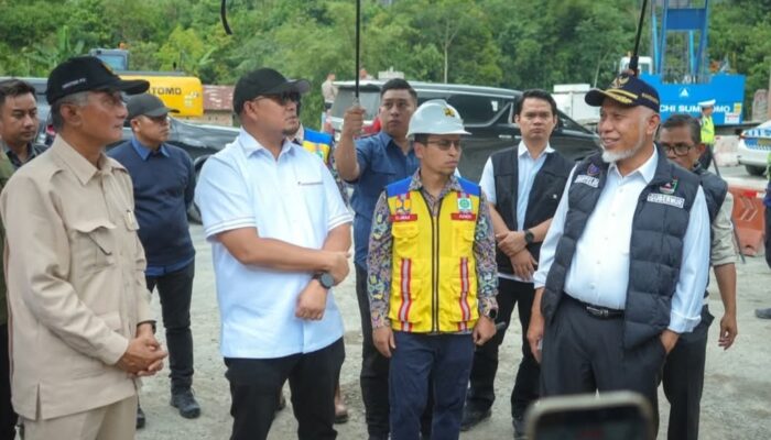 Mentri PU Tinjau Jalan Malalak, Percepatan Pemulihan Akses Vital