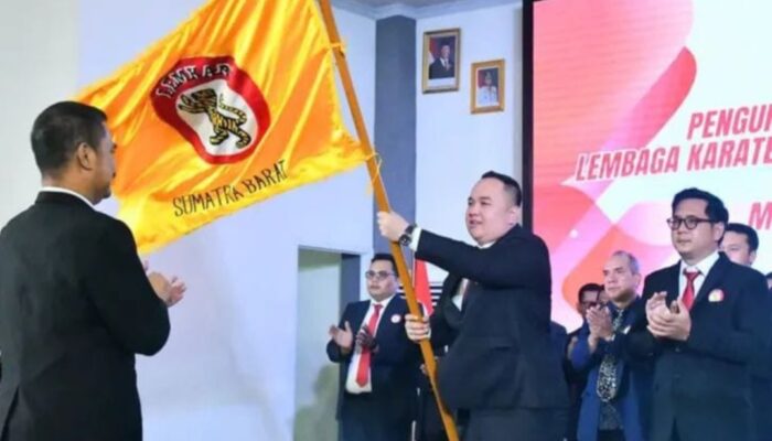 Pengurus Lemkari Sumbar 2026–2030 Dikukuhkan, Target Atlet Berprestasi