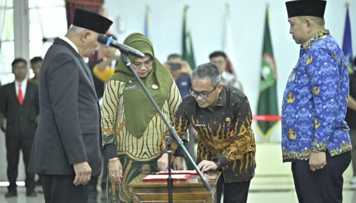 Gubernur Lantik Andree Harmadi Algamar sebagai Kepala Biro Umum