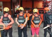 8 Remaja Terjebak Banjir di Air Terjun Sungai Bangek Padang