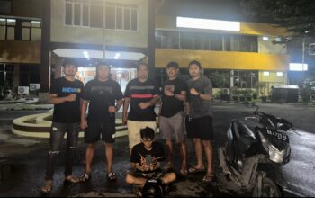 Polisi Tangkap Pelaku Pencuri Ponsel di Pasar Raya