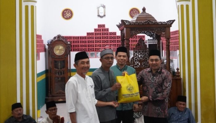 Safari Ramadhan UNP di Sago Salido Perkuat Silaturahmi Kampus dan Masyarakat