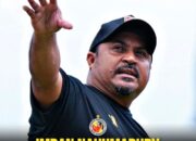 Semen Padang FC Pilih Imran Nahumarury sebagai Pelatih Baru