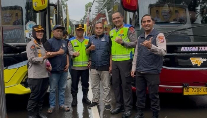 Polda Sumbar Sambut Perantau Pulang Basamo 2026 di Dharmasraya