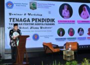 Guru Yayasan Pertiwi Padang Dibekali Pendidikan Kesehatan Mental Siswa