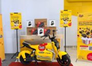 Program “IM3 Pasti Simpel” Bikin Pelanggan Sumatra Pulang Bawa Motor Listrik
