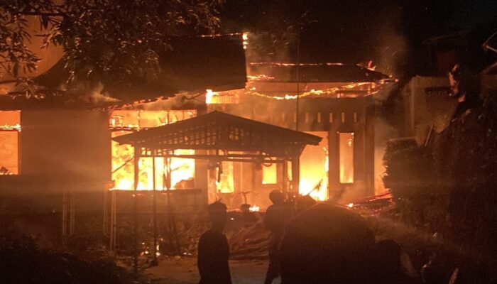 Rumah Hangus Terbakar di Batu Gadang Padang, Kerugian Capai Rp800 Juta