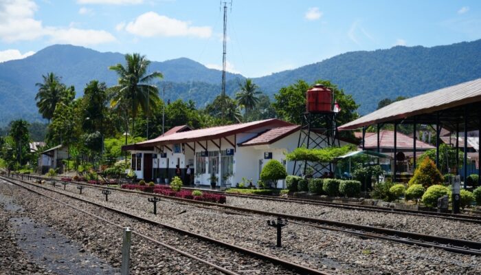Dari Stasiun Bersejarah Menuju Simpul Mobilitas Modern, KAI Catat Pertumbuhan Pelanggan