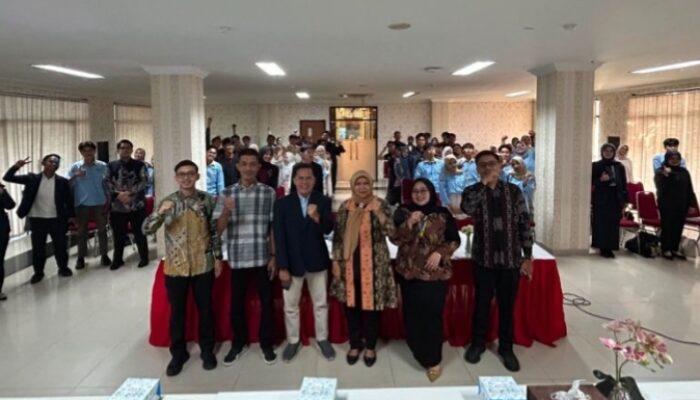 Mahasiswa Pariwisata UNP Adu Kreativitas Simulasi Bisnis Paket Wisata Bahari