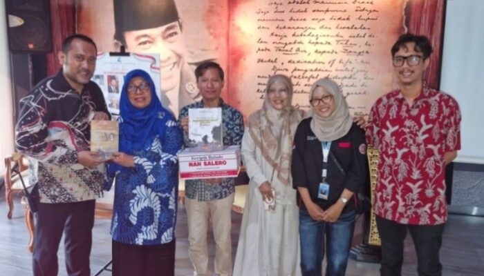 Dosen Sejarah UNP Jadi Narsum di UPI, Bahas Tantangan Historiografi dan Sejarah Kontemporer