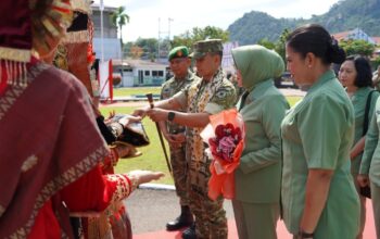 Danrem 032/Wbr Kunjungi Kodim 0311/Pesisir Selatan Beri Semangat