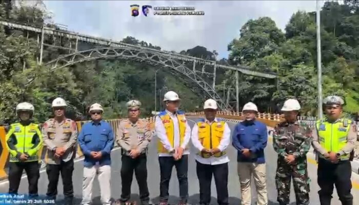 Jalur Lembah Anai Dibuka untuk Semua Kendaraan, Arus Lalin Kembali Normal