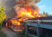 Dua Rumah Kayu di Kuranji Padang Terbakar, 3 KK Terdampak