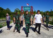 Pangdam XX/TIB Tinjau Jembatan Perintis Batang Mangoi Pariaman