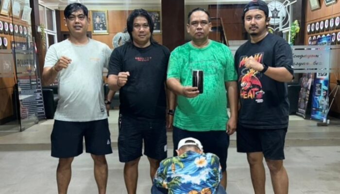 Curi HP dan Uang Tetangga, VR Ditangkap Tim Klewang
